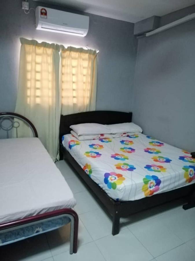 Homestay Perpaduan, Taman Bercham Raya Ulu Kinta Ipoh Perak Kampong Batu Lapan  Kültér fotó